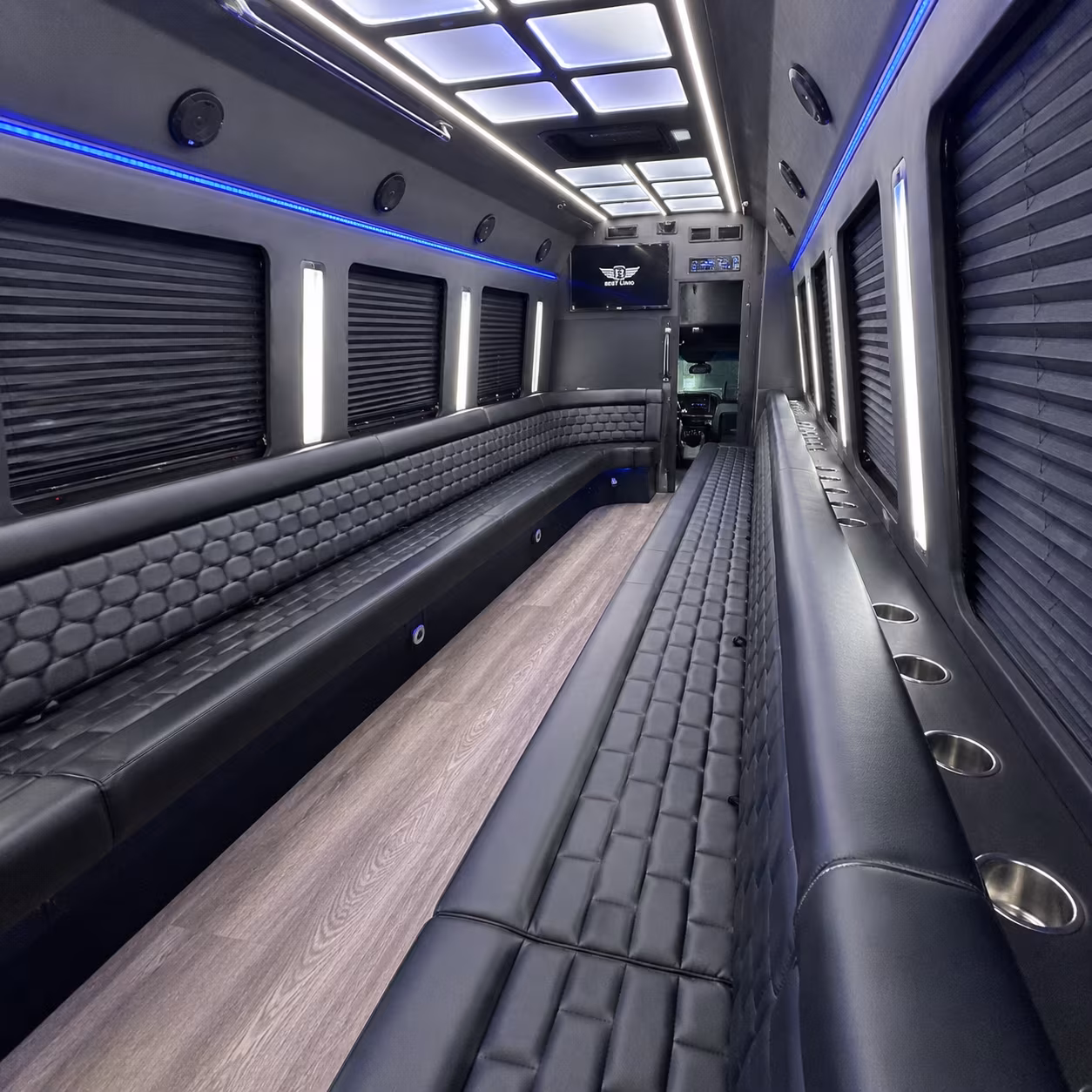 Jacksonville Birthday, Sweet 16, & Quinceañera Transportation onboard seating