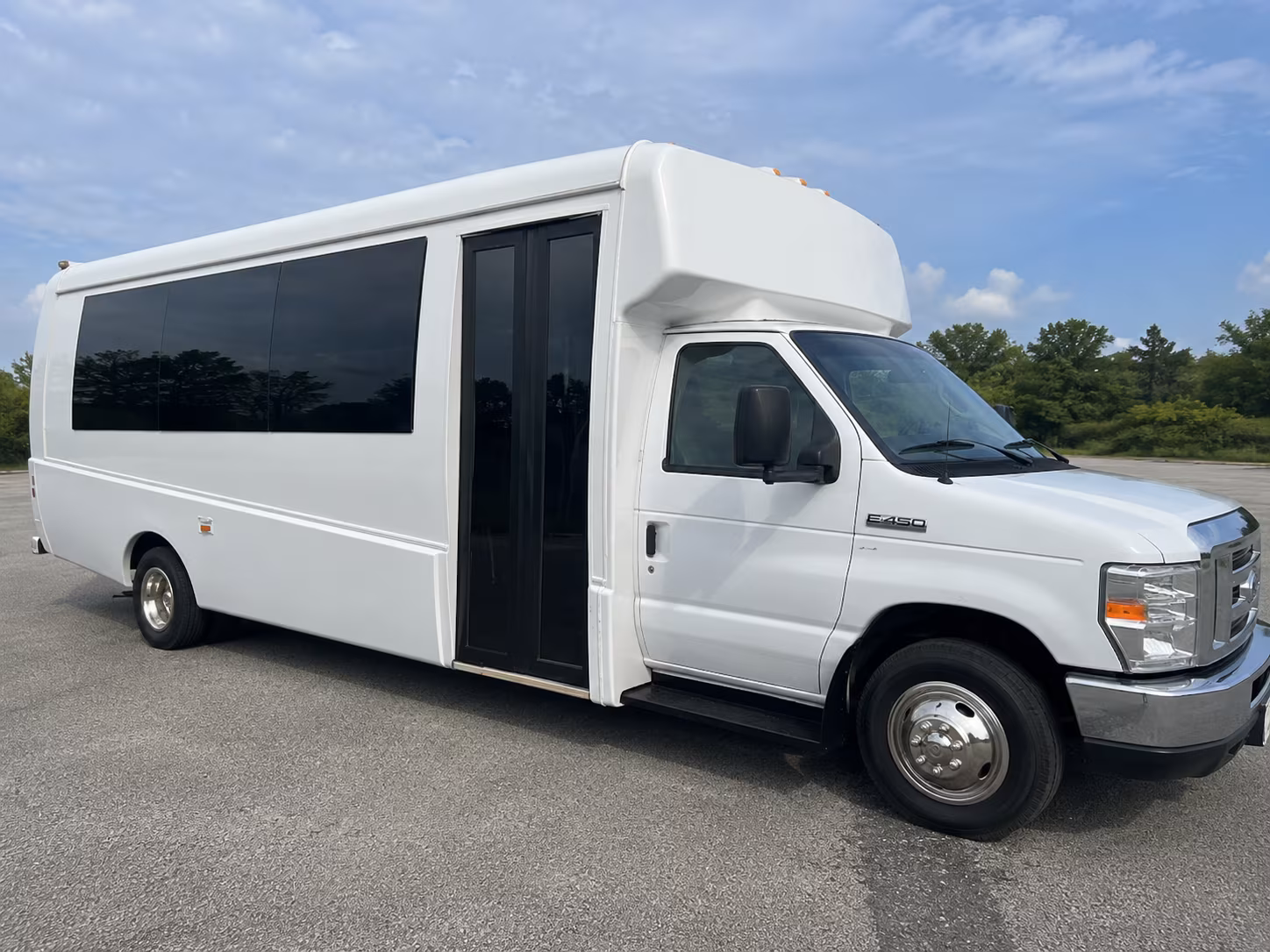 Jacksonville Prom & Homecoming Transportation party bus exterior