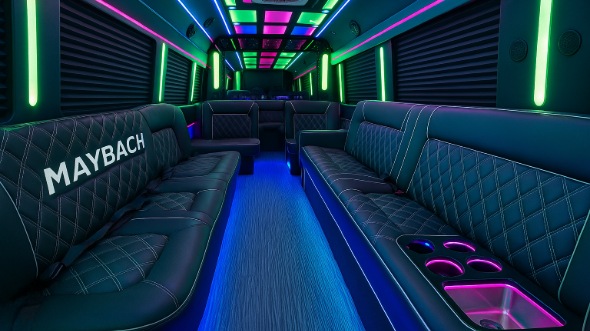 daytona beach 20 passenger party bus